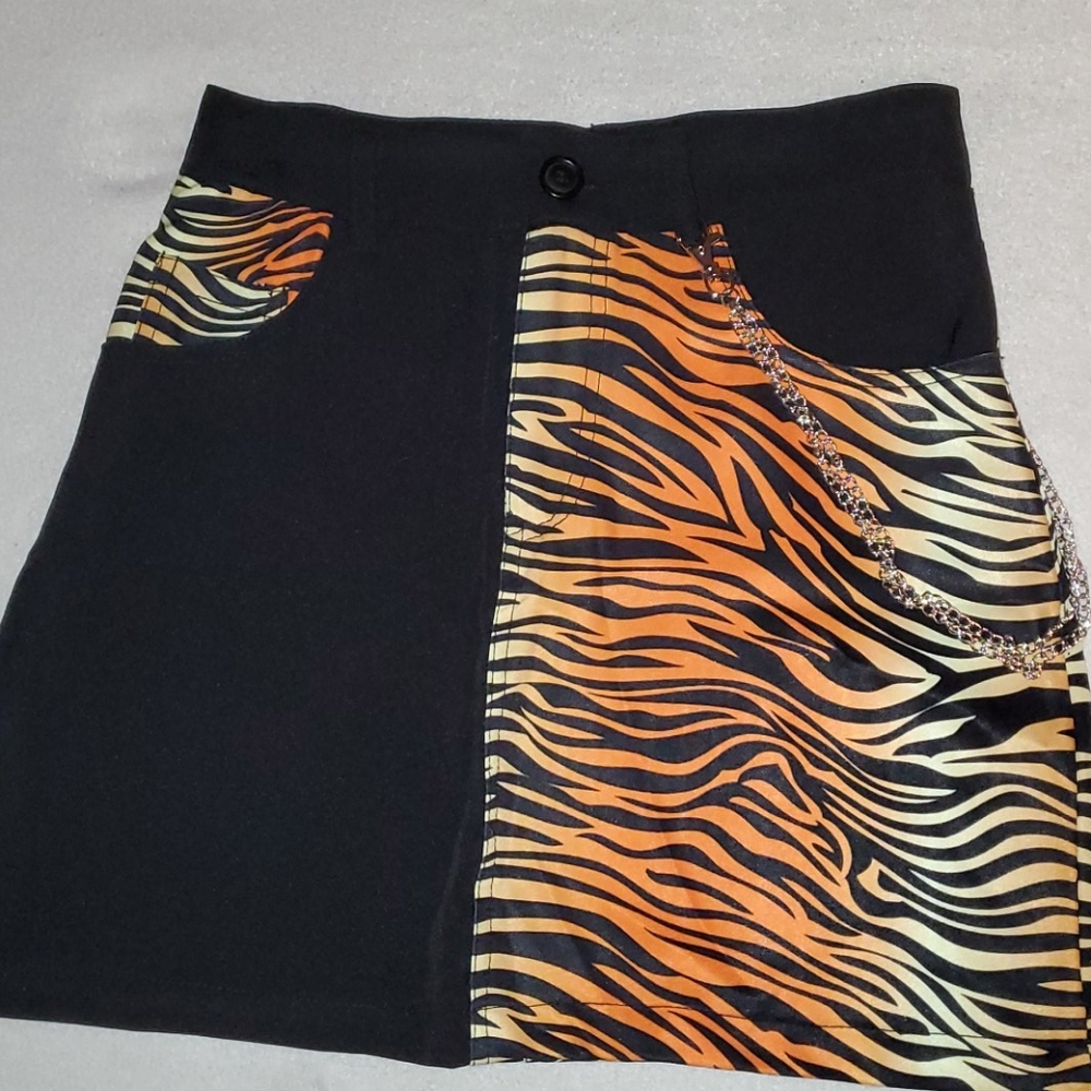 Half Tiger Print / Black Skirt